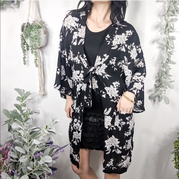 📌Spiritual Gangster Maya boho floral kimono - Picture 2 of 7